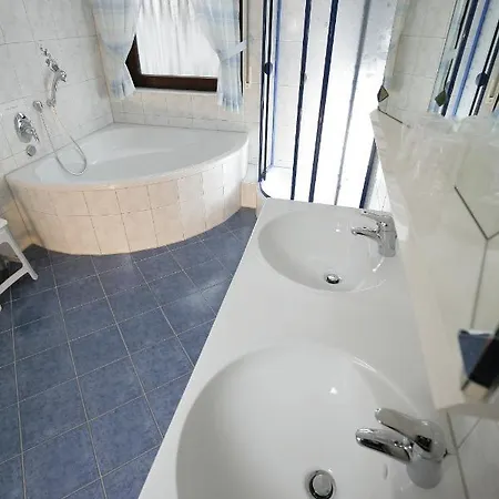 Hohenstaufen Apartamento Göppingen