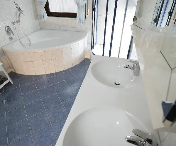 Hohenstaufen Lejlighed Göppingen